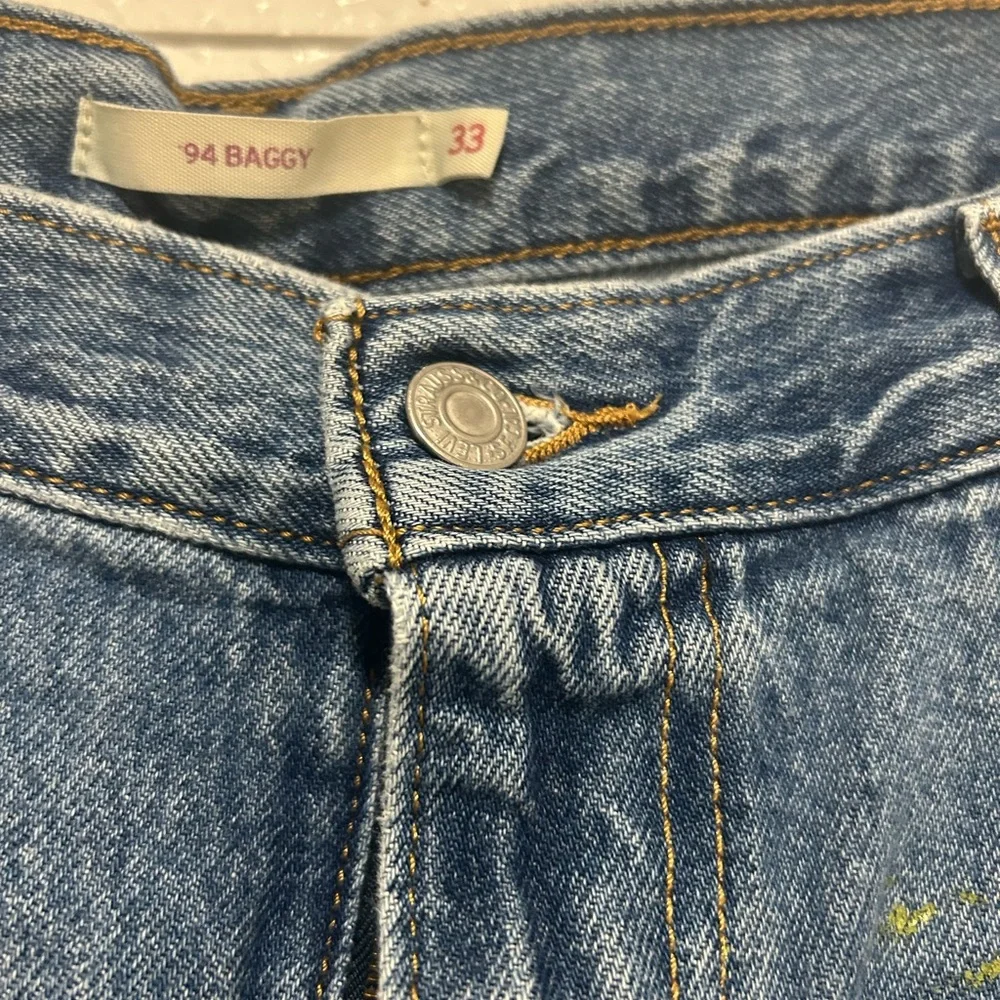 Levi’s ‘94 Baggy Jeans - Picture 4 of 8